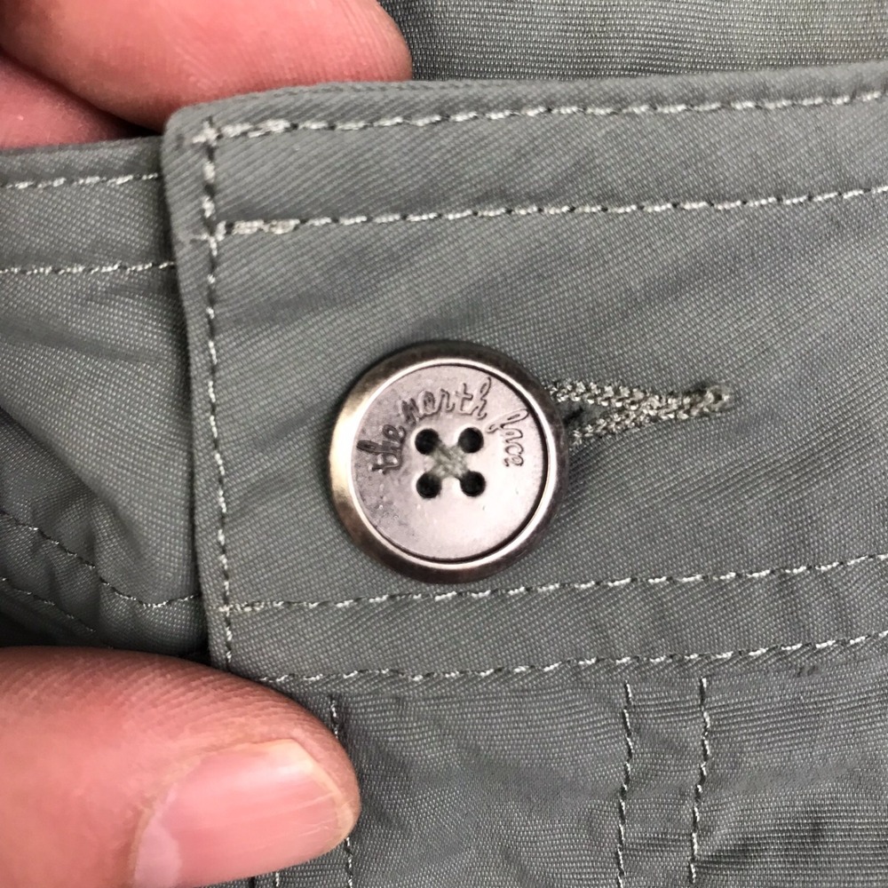 The North Face Shorts Womens 8 Gray Nylon Stretch 4.5" Cuffed Hiking Outdoor - Picture 2 of 11